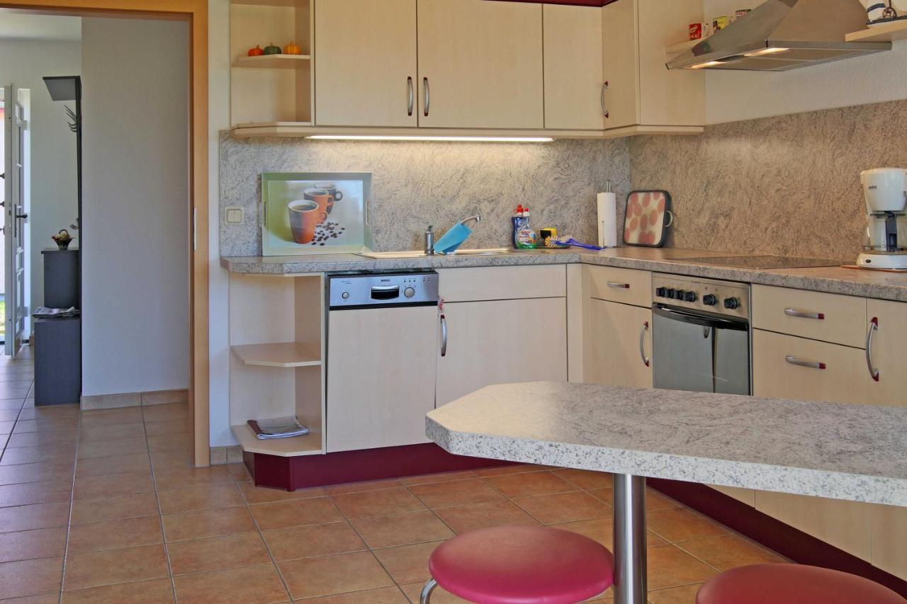 Ferienhaus Luessvitz Ummanz 外观 照片