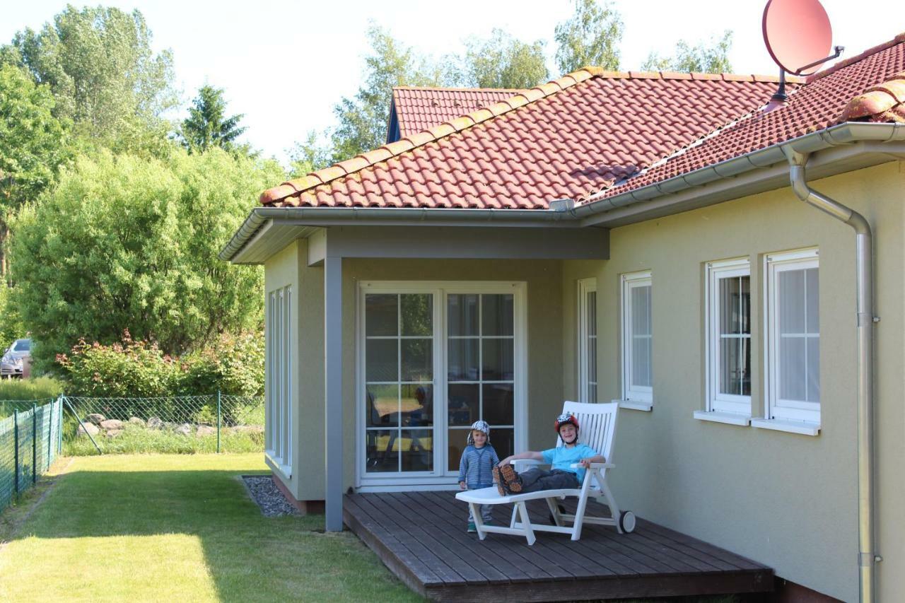 Ferienhaus Luessvitz Ummanz 外观 照片